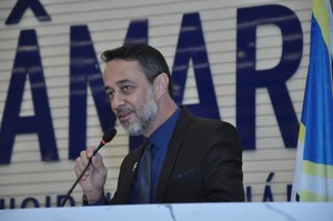 Alex Martins ressalta acolhimento das escolas à comunidade nas festas juninas