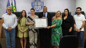Câmara entrega título de cidadania anapolina ao major Cremildo da Silva Santos