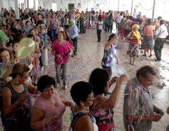 Câmara Municipal participa de evento com idosos