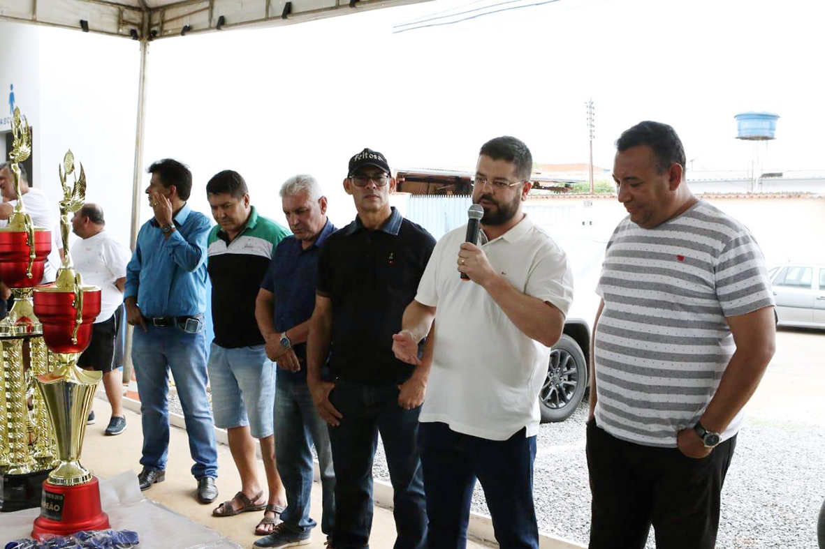 Câmara prestigia decisão do 76º Campeonato de Veteranos do Campo do Barro Preto