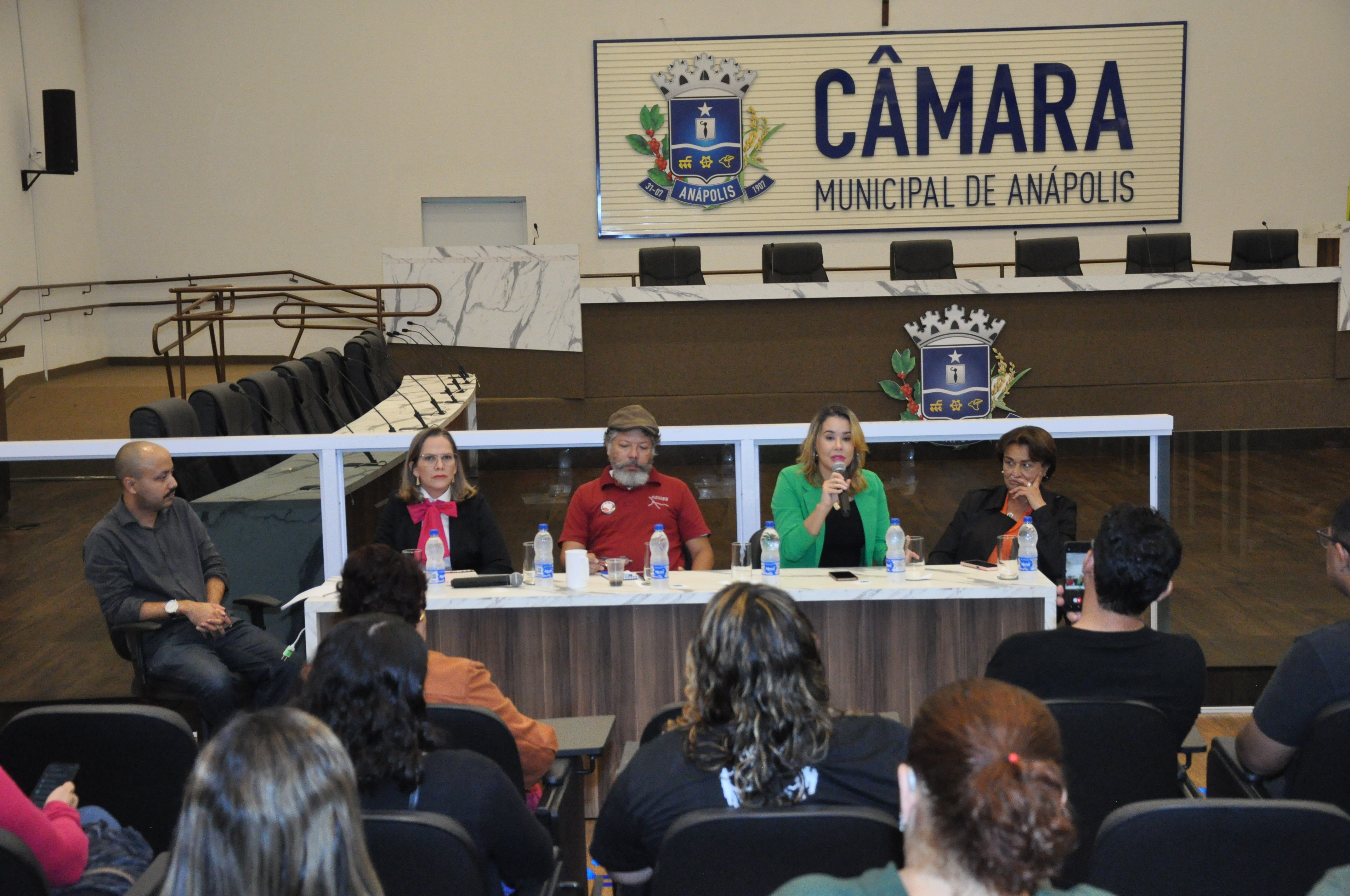 Câmara realiza audiência pública com o tema Fórum Municipal de Educação