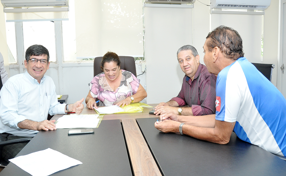 Comissão de Educação aprova concessão de quatro títulos de cidadania anapolina