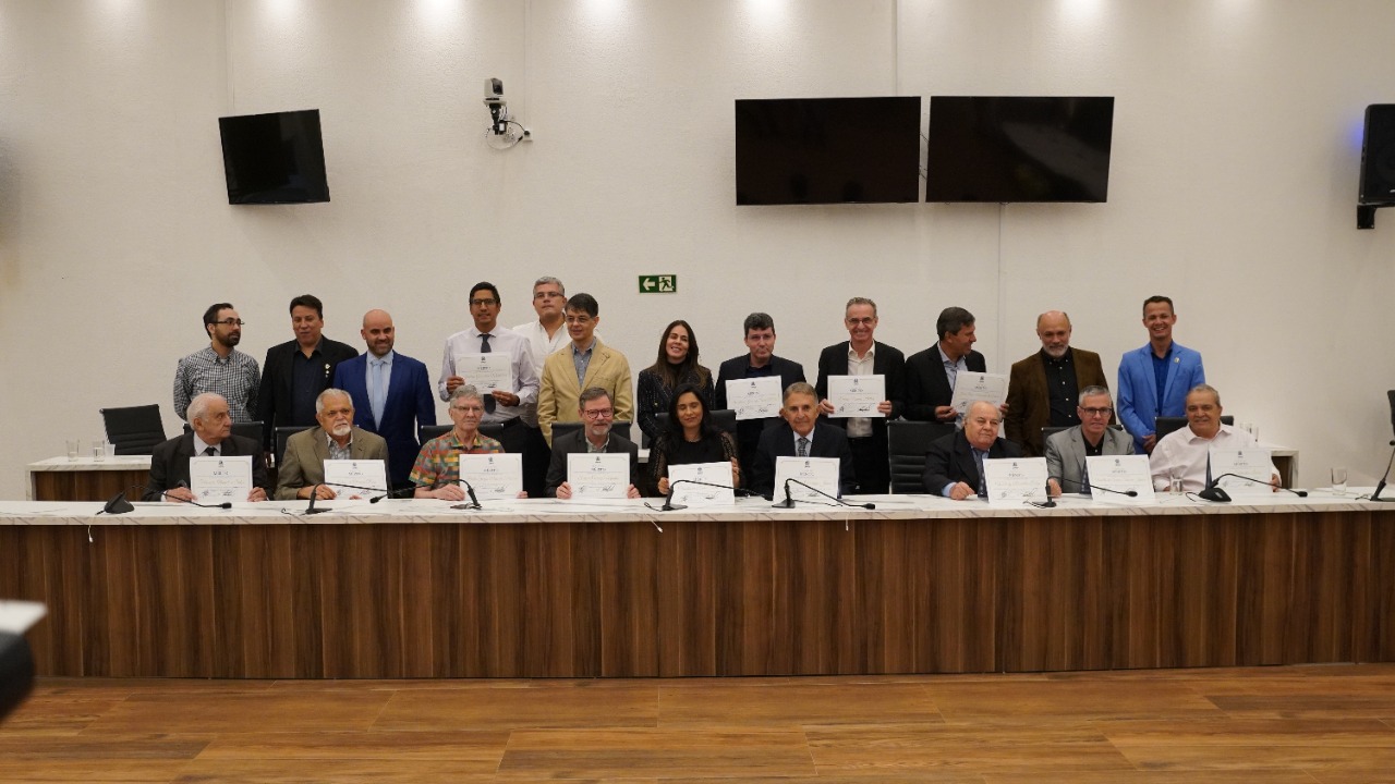 Dia do Médico é celebrado com entrega de certificados de honra ao mérito