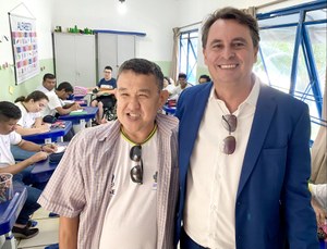 Jean Carlos participa do projeto Natal Padrinho e Madrinha, na APAE Anápolis 