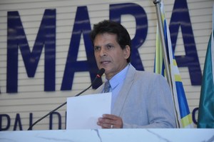 João da Luz destaca instalação de lâmpadas de LED no Bairro JK Nova Capital