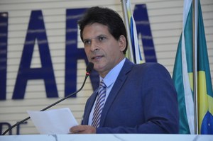 João da Luz informa que Comissão de Defesa do Consumidor convidou diretores da Saneago para reunião sobre água suja fornecida na cidade