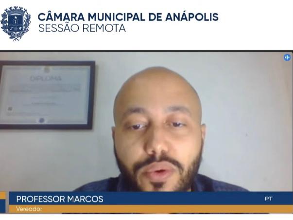 Marcos Carvalho considera nomear escola com nome de Professora Camila como "justa homenagem"