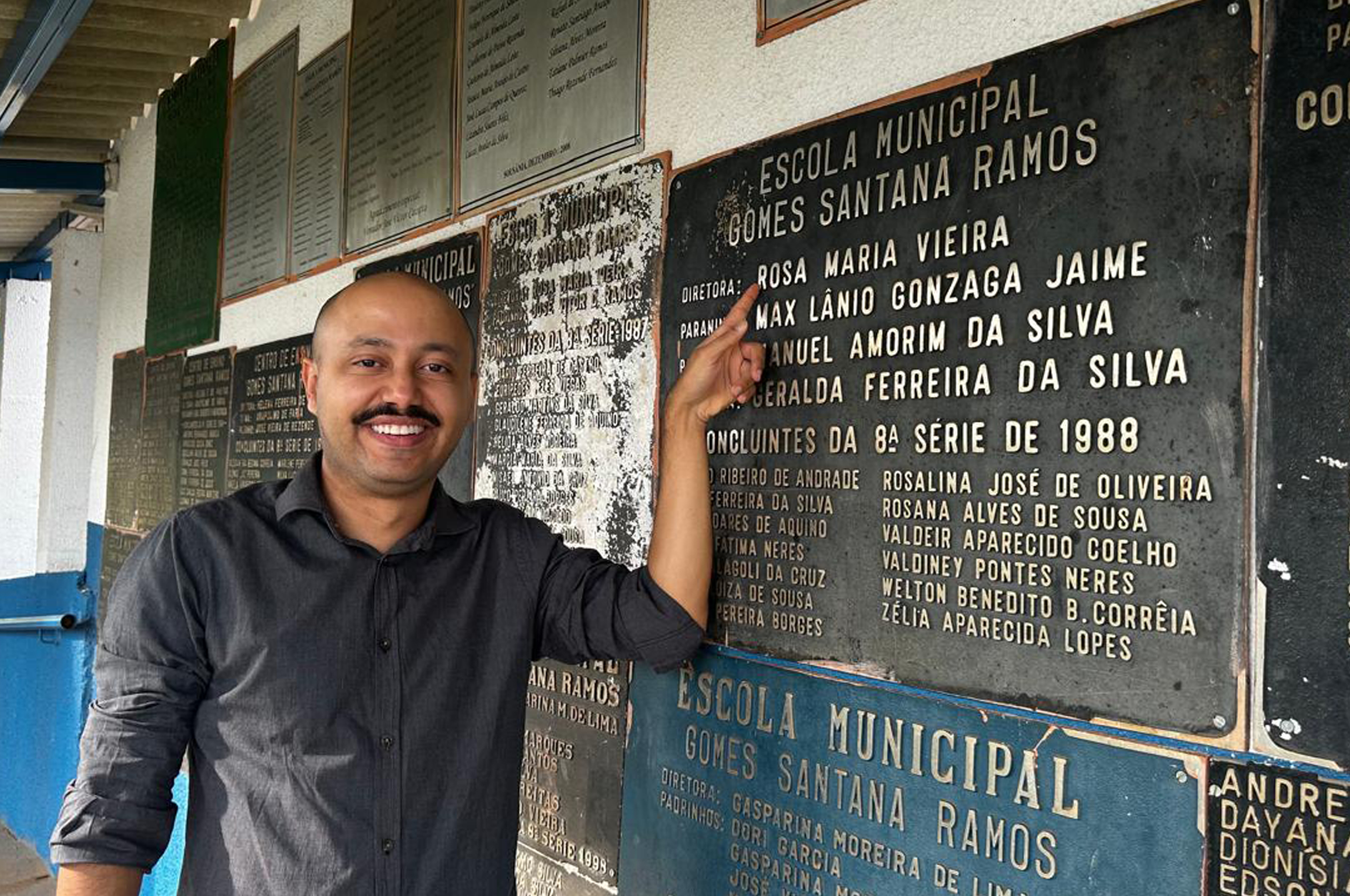 Professor Marcos visita Escola Gomes de Santana Ramos, em Souzânia  