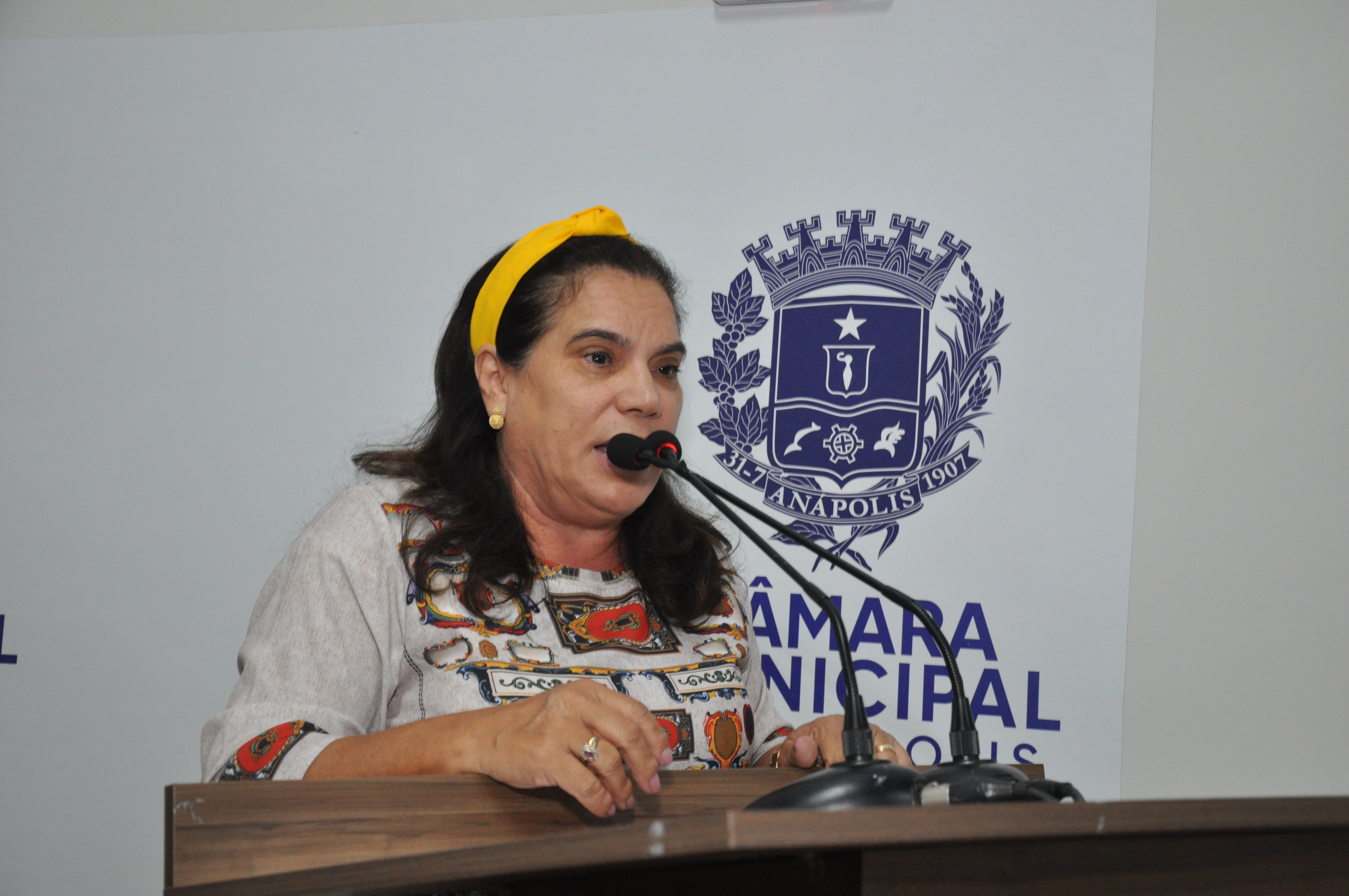 Professora Geli defende projeto que aumenta reeleições para gestores de escolas municipais