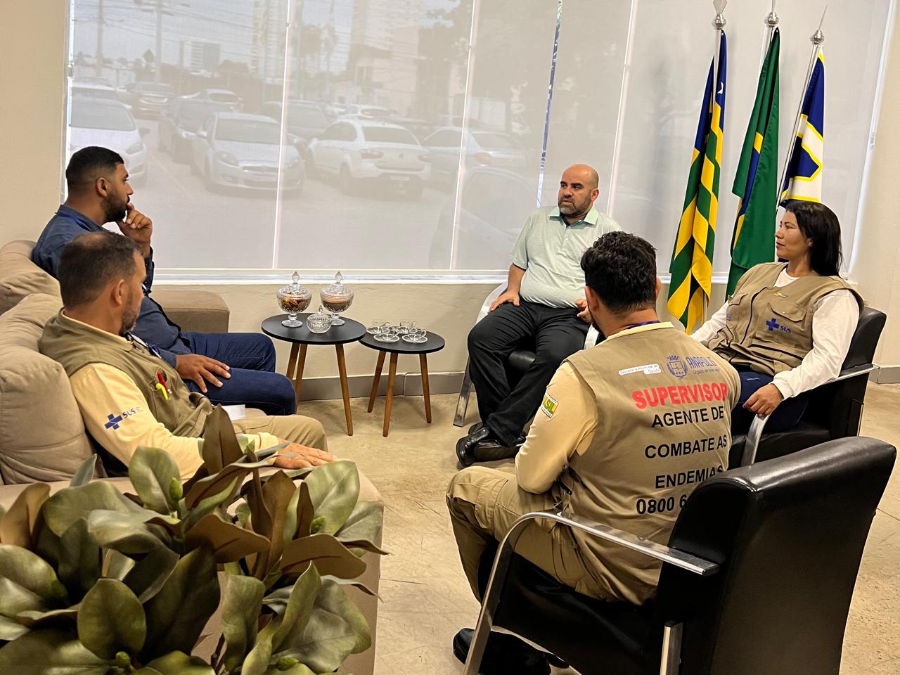 Vice-presidente recebe agentes de combate às endemias e reforça apoio da Câmara de Anápolis à categoria