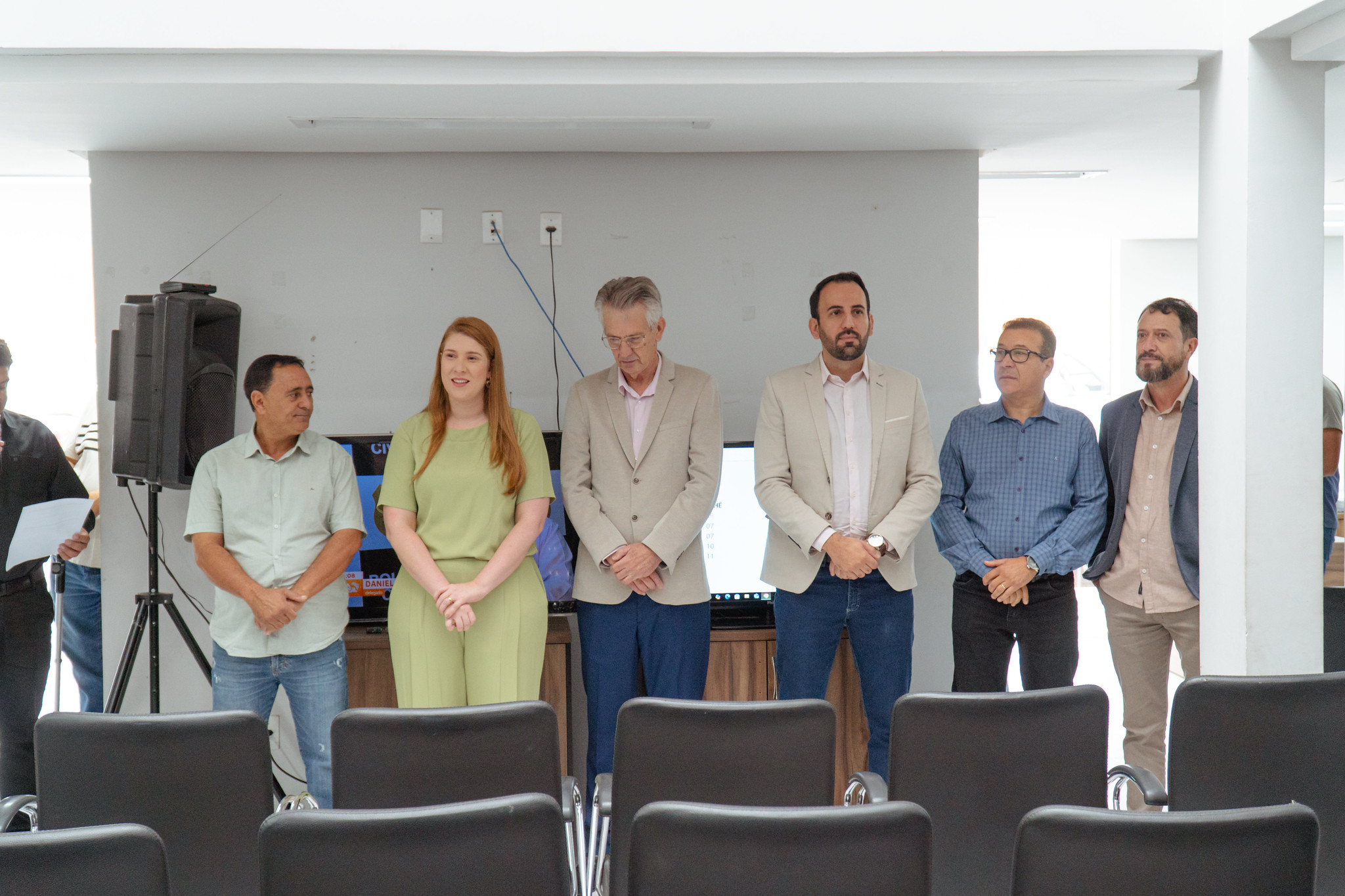 Presidente Andreia Rezende e vereador Carlim da Feira participam de ação da Semana do Consumidor no Procon