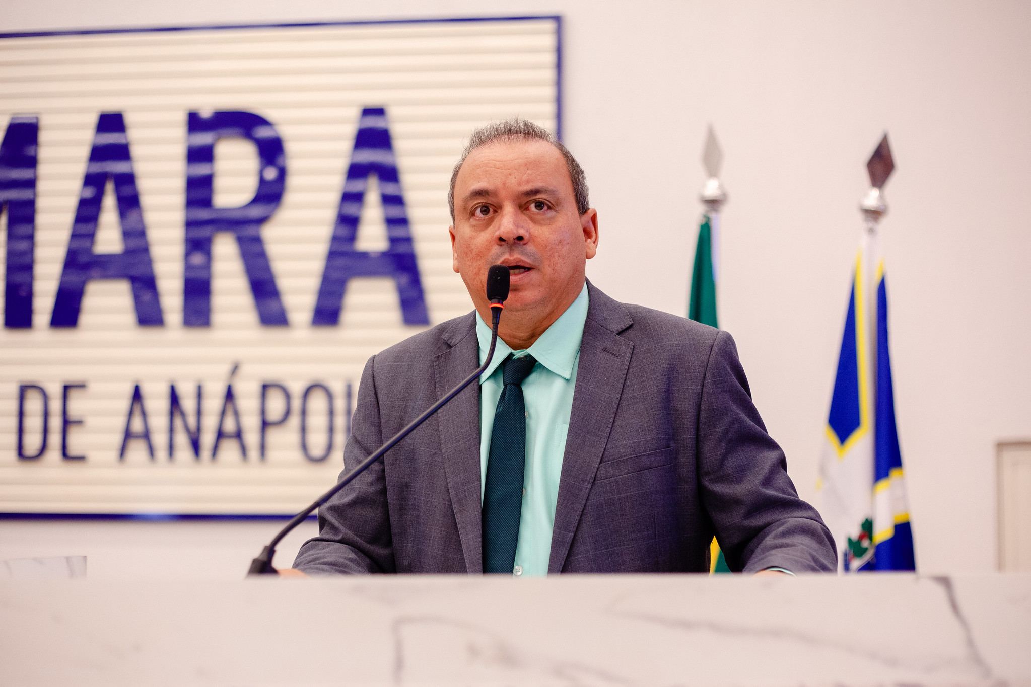 Policial Federal Suender contesta proposta de “ajuste” da Polícia Federal em meio às investigações sobre o Banco Master