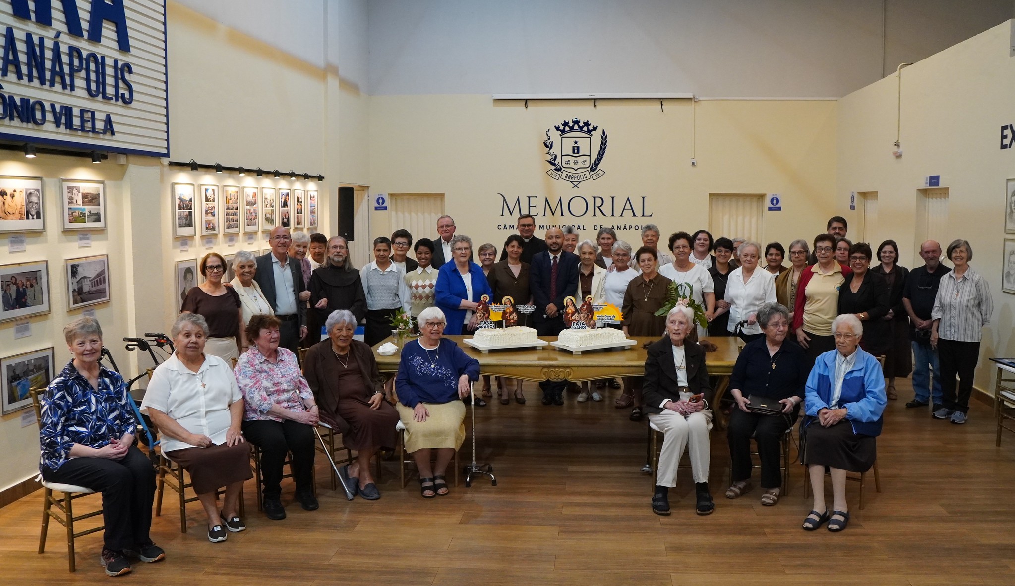 A solenidade celebrou as décadas de contribuições da Santa Casa e da FASA no munícipio anapolino (Foto: Guto Neves)