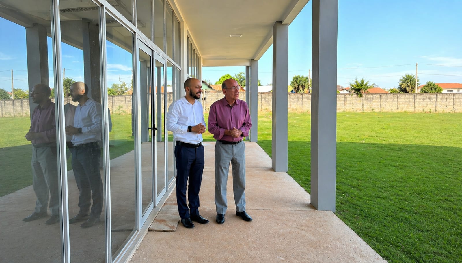 Professor Marcos e Rubens Otoni vistoriam obra de restaurante estudantil no IFG Anápolis