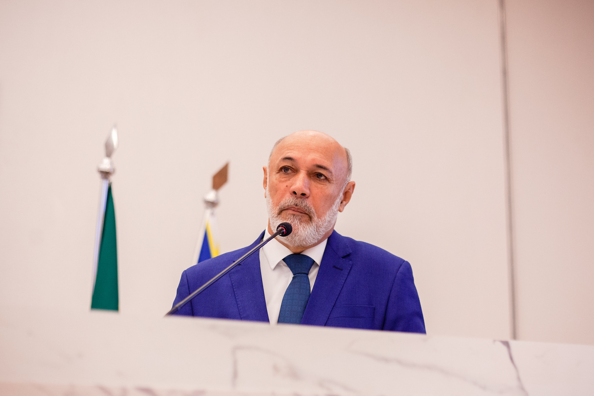 Jakson Charles anuncia projeto de sua iniciativa que estimula crescimento econômico e geração de empregos