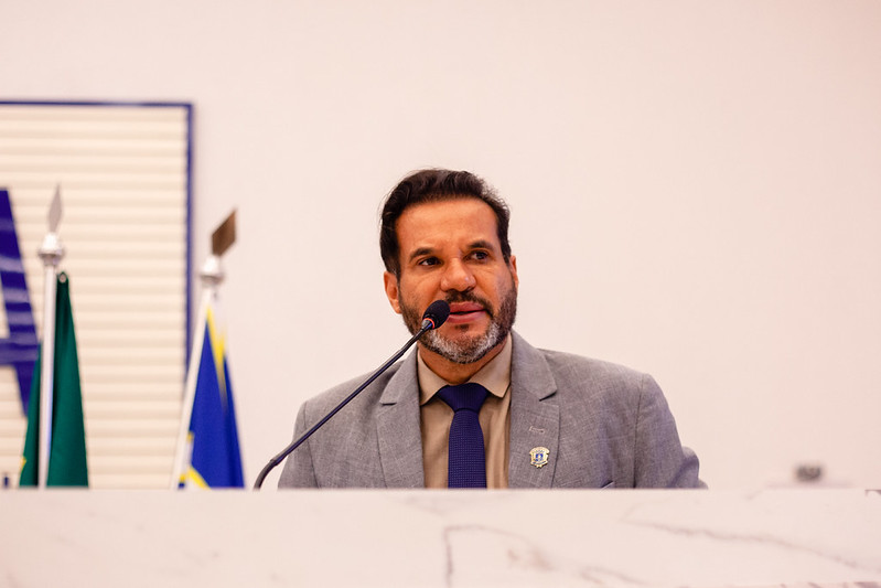 Domingos Paula convoca para decisão do Anápolis F.C. e critica aumento em TSU