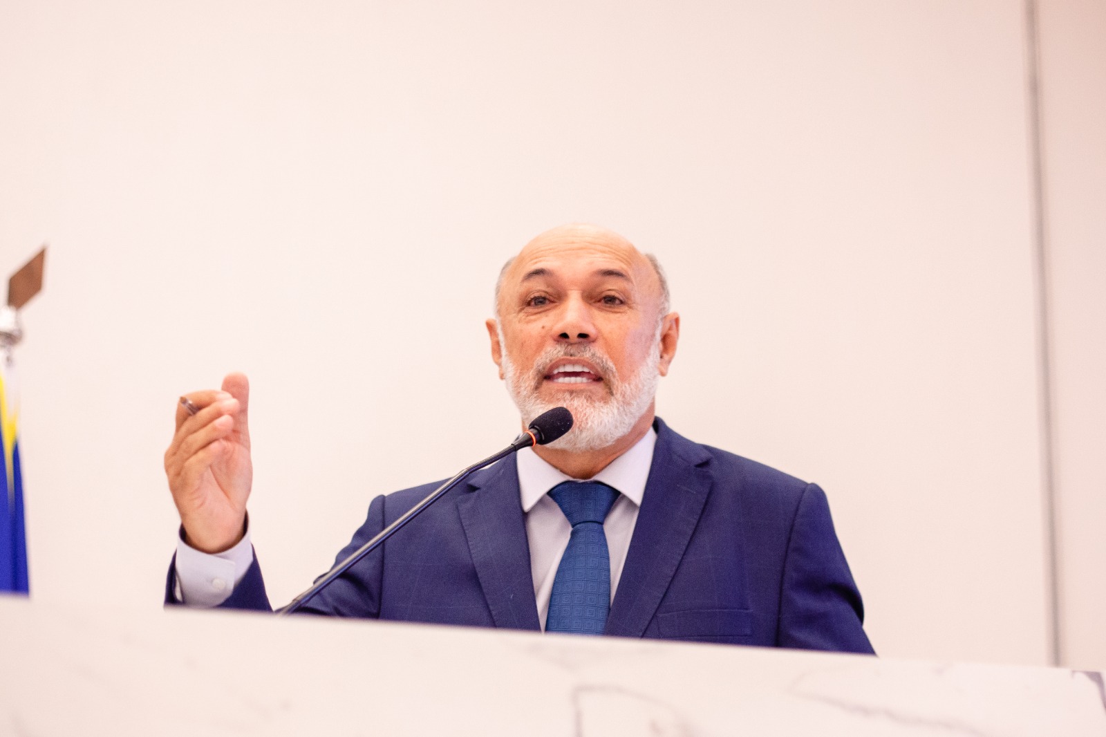 Jakson Charles exalta início do Programa Construindo Sonhos e aponta demandas do Residencial Boa Esperança