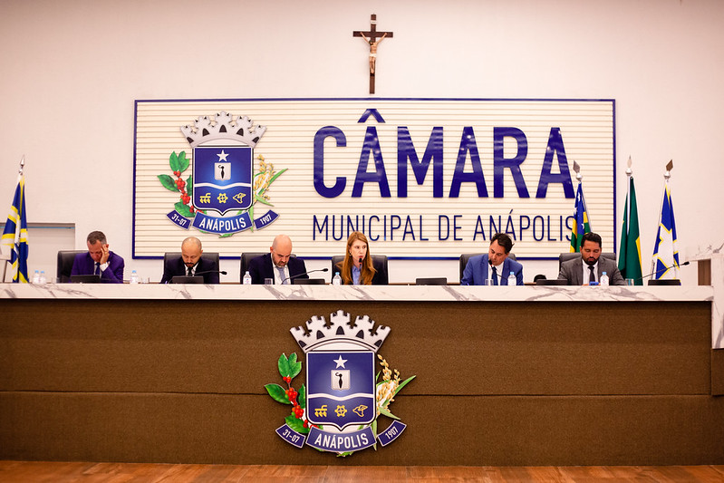 Câmara de Anápolis aprova tombamento histórico da “Casa Rosa” e projetos voltados à transparência no Legislativo