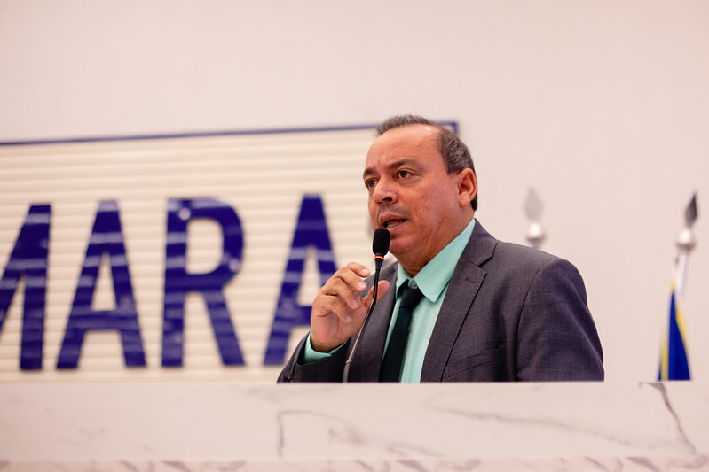 Policial Federal Suender apresenta moção de repúdio contra fala de Lula sobre delegacias de polícia