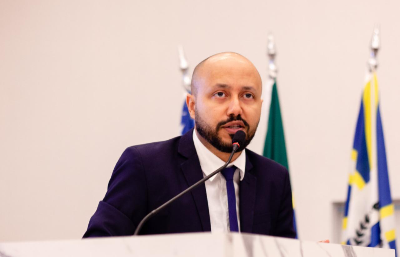Professor Marcos Carvalho anuncia recursos federais para o Heana
